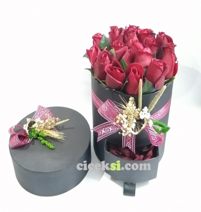  Erzurum Çiçek Gönder Kutu Gül Tasarım